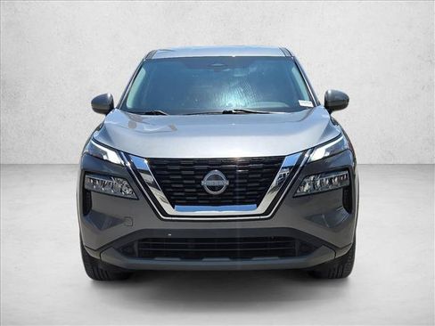 Used 2022 Nissan Rogue SV AWD/4WD image 2