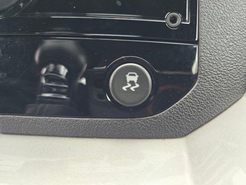 Used 2008 Saturn Sky Red Line image 28