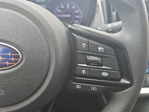 Used 2024 Subaru Crosstrek 2.0i Premium image 17