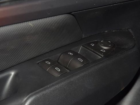 New 2025 Chevrolet Equinox EV RS w/ Convenience Package II image 45