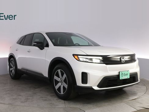 Used 2024 Honda Prologue EX image 13