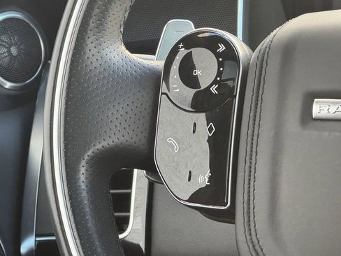 Used 2019 Land Rover Range Rover Sport HSE Dynamic image 15