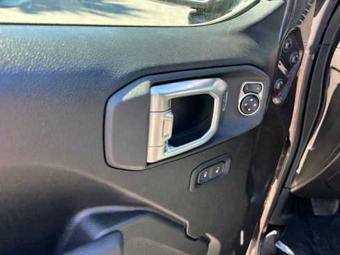 New 2026 Jeep Wrangler Unlimited Sport AWD/4WD image 17