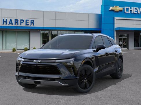 New 2026 Chevrolet Blazer EV LT image 6
