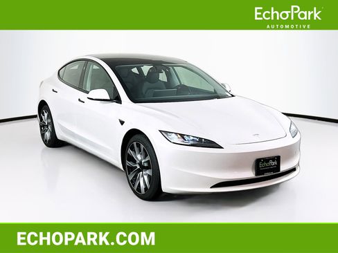 Used 2025 Tesla Model 3 Long Range RWD image 1
