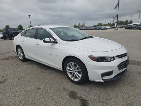 Used 2018 Chevrolet Malibu LT FWD image 6