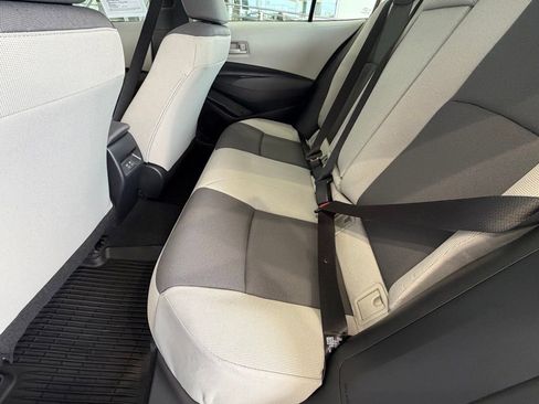 Used 2026 Toyota Corolla LE FWD image 32