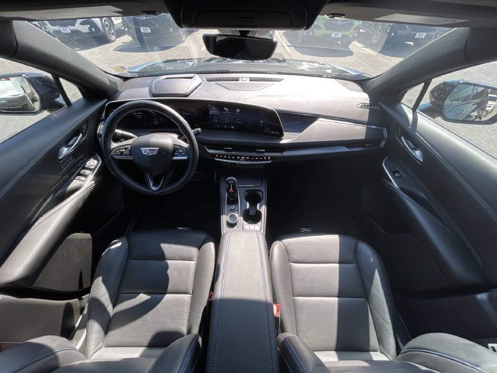 Used 2024 Cadillac XT4 Sport AWD/4WD image 28