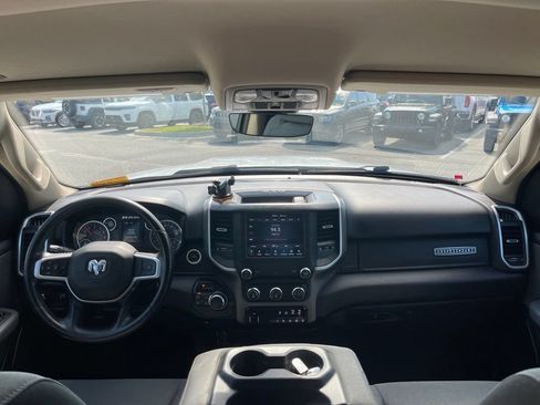 Used 2020 RAM 1500 Big Horn AWD/4WD image 13