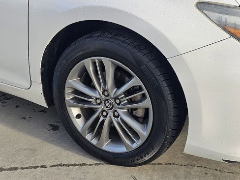 Used 2016 Toyota Camry SE FWD image 9