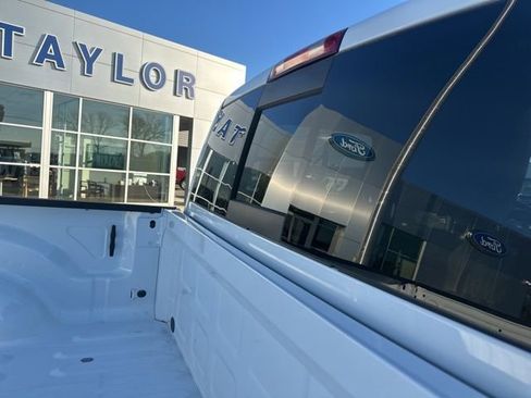 Used 2024 RAM 2500 Tradesman w/ Chrome Appearance Group image 14