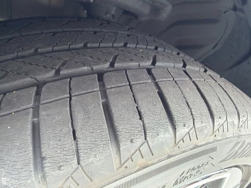 Used 2024 Nissan Altima 2.5 SR w/ SR Premium Package FWD image 7