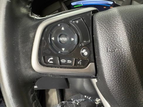 Used 2020 Honda CR-V Touring image 23