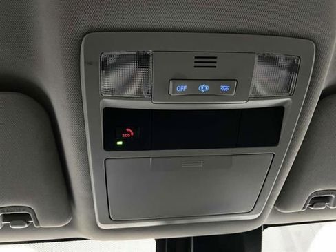 Used 2022 Toyota Tacoma SR5 image 11