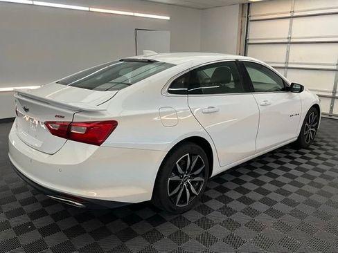 Used 2022 Chevrolet Malibu RS FWD image 21