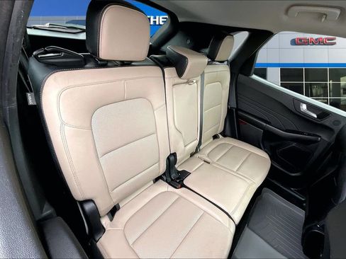 Used 2021 Ford Escape SEL w/ Technology Package image 25