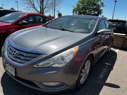 Used 2012 Hyundai Sonata Limited w/ Navigation Pkg