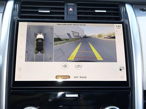 New 2026 Land Rover Discovery Limited Edition image 24