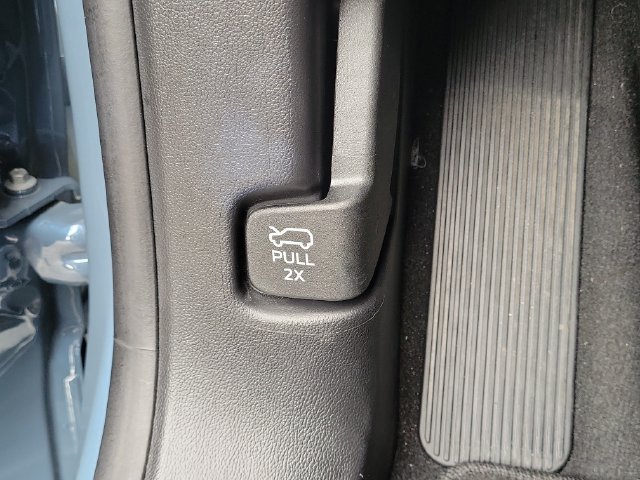 Used 2026 Ford Explorer ST RWD image 14