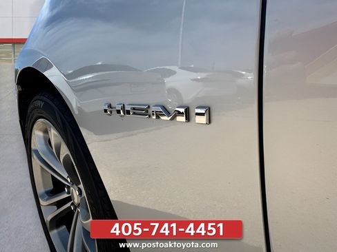 Used 2020 Dodge Charger R/T RWD image 30