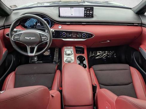Used 2023 Genesis GV70 2.5T w/ Sport Prestige Package image 18