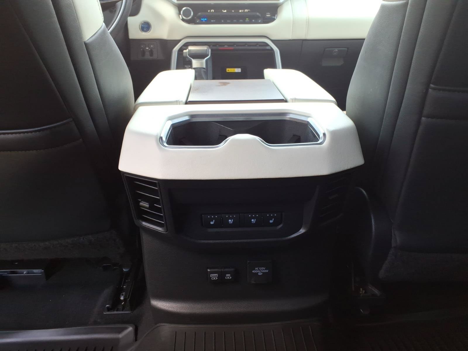 Used 2022 Toyota Tundra Capstone AWD/4WD image 31