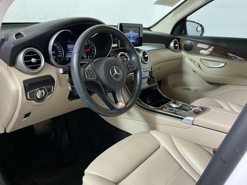 Used 2017 Mercedes-Benz GLC 300 image 20