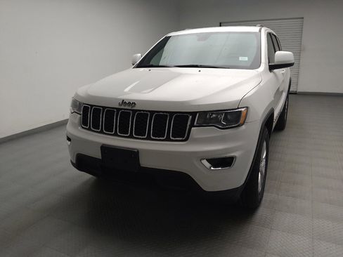 Used 2021 Jeep Grand Cherokee Laredo AWD/4WD image 15