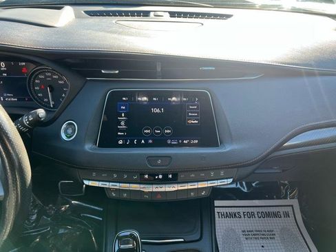 Used 2021 Cadillac XT4 Sport image 13