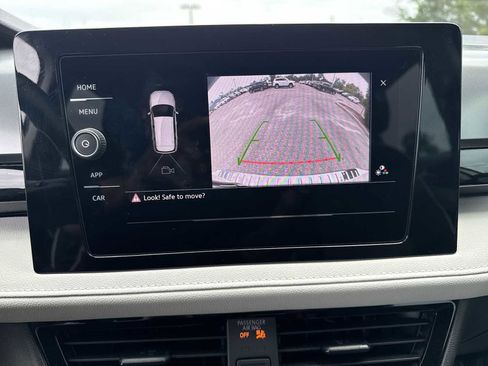 Certified 2025 Volkswagen Taos S FWD image 35