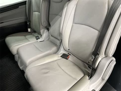 Certified 2019 Honda Odyssey EX-L image 11