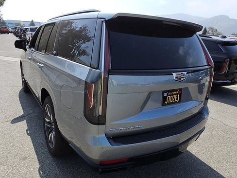 Used 2024 Cadillac Escalade Sport Platinum AWD/4WD image 9
