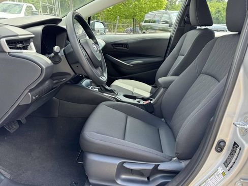 Used 2026 Toyota Corolla LE FWD image 20