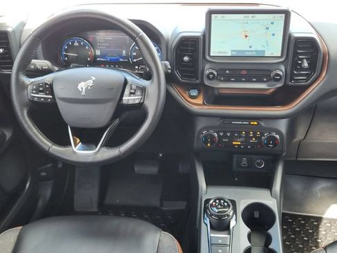 Used 2023 Ford Bronco Sport Outer Banks w/ Tech Package AWD/4WD image 28