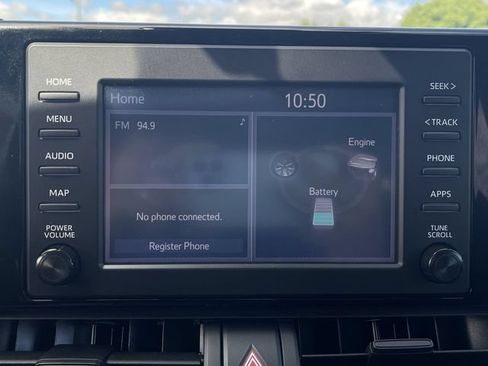 Certified 2019 Toyota RAV4 LE AWD/4WD image 17