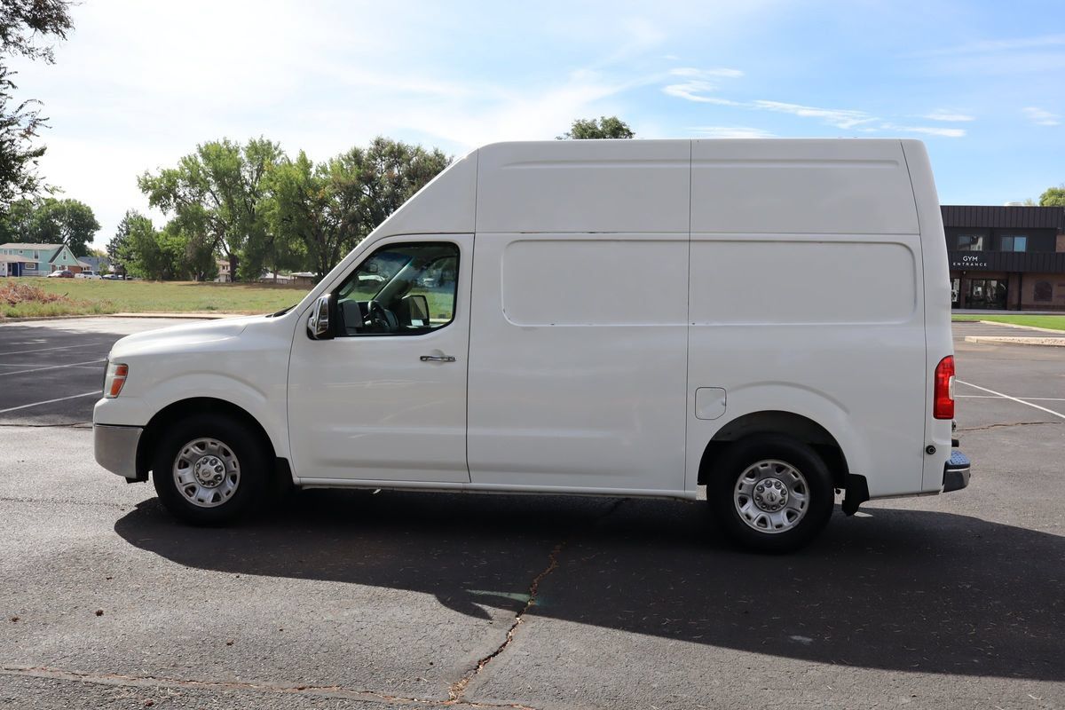 Used 2012 Nissan NV 3500 SV w/ Side Curtain Airbag Pkg RWD image 9