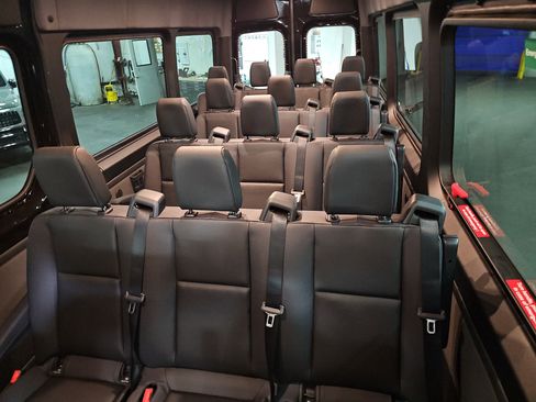 New 2026 Mercedes-Benz Sprinter 2500 image 16