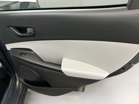 Used 2023 Hyundai Kona SEL image 30