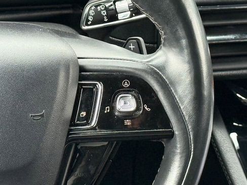 Used 2022 Lincoln Corsair AWD w/ Premium Package image 31