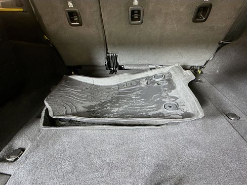 Used 2021 Jeep Wrangler Unlimited Sport image 30