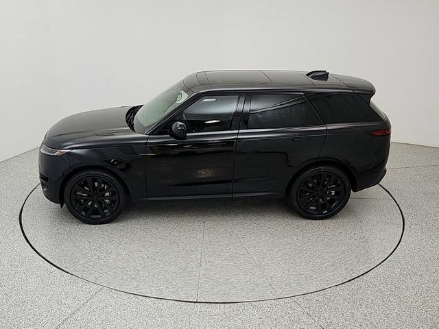 New 2026 Land Rover Range Rover Sport SE AWD/4WD image 40