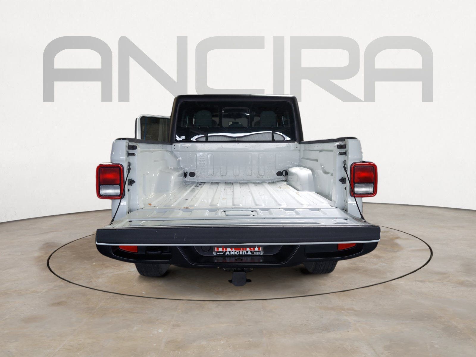 Used 2024 Jeep Gladiator Sport AWD/4WD image 12