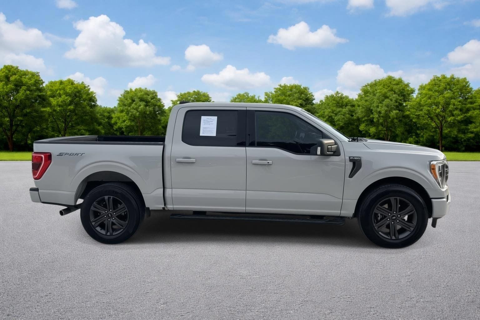 Used 2023 Ford F150 XLT w/ Equipment Group 302A High RWD image 2