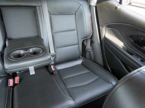 Used 2023 GMC Terrain AT4 w/ GMC Pro Grade Package AWD/4WD image 14