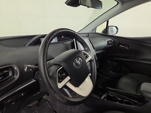 Used 2017 Toyota Prius Prime Premium w/ Carpet Mat Package FWD image 14
