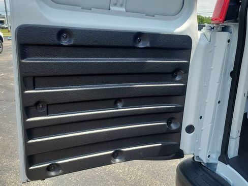 New 2026 GMC Savana 2500 w/ Driver Convenience Package RWD image 9