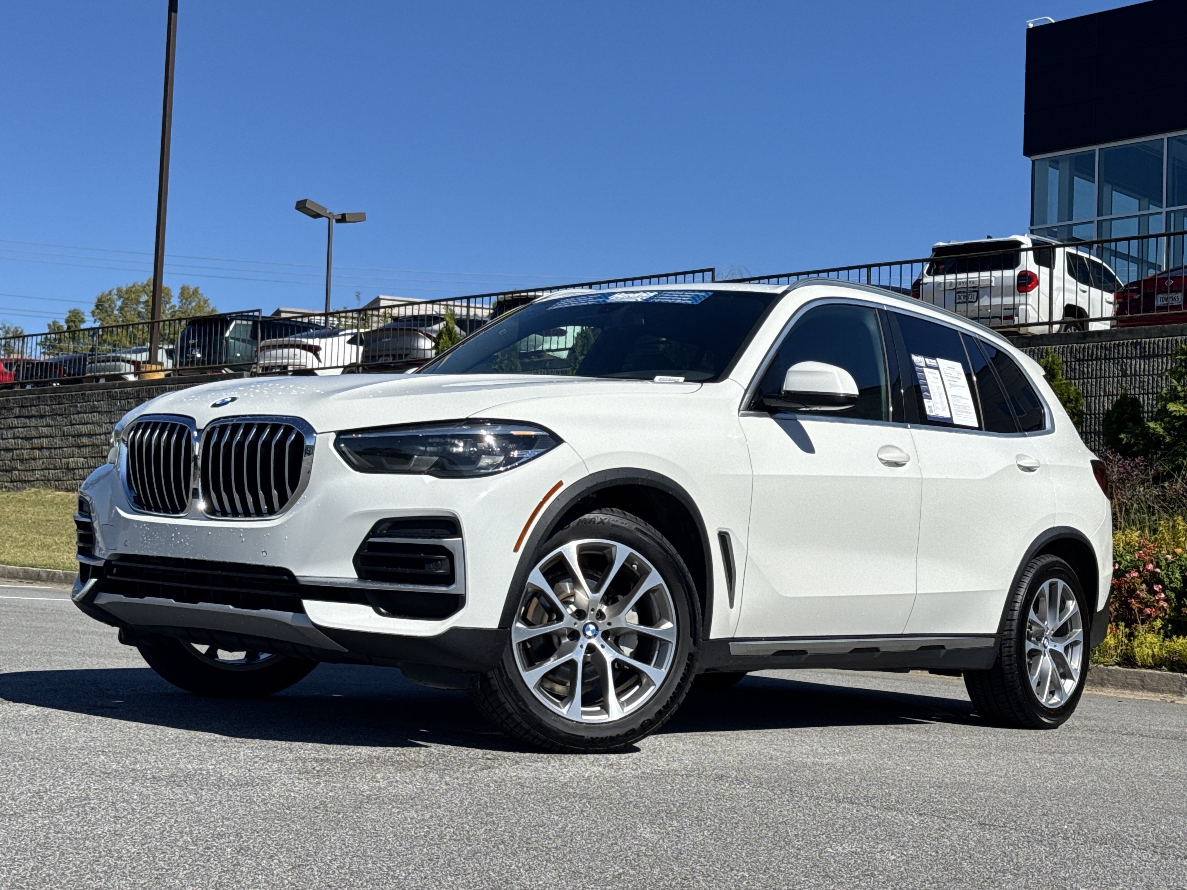 Used 2022 BMW X5 xDrive40i AWD/4WD image 5