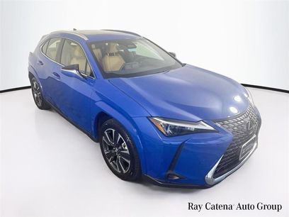 Certified 2025 Lexus UX 300h AWD w/ Accessory Package (Z2)