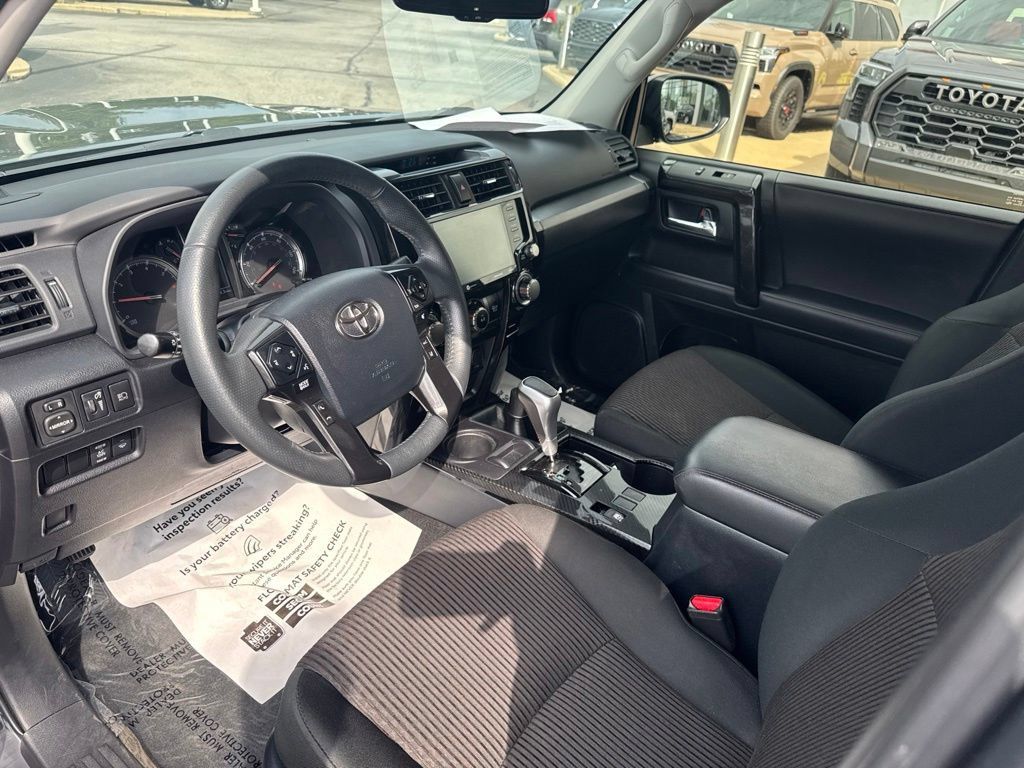 Used 2024 Toyota 4Runner TRD Off-Road AWD/4WD image 13
