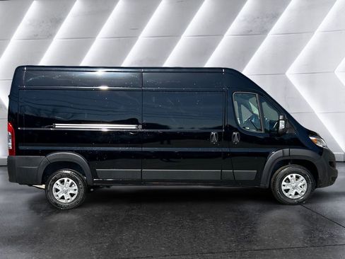 New 2025 RAM ProMaster 3500 w/ Quick Order Package 22G SLT image 7